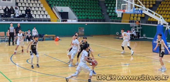 4-1 여수시, 전국 우수중학교 스토브리그 농구대회 개최.jpg