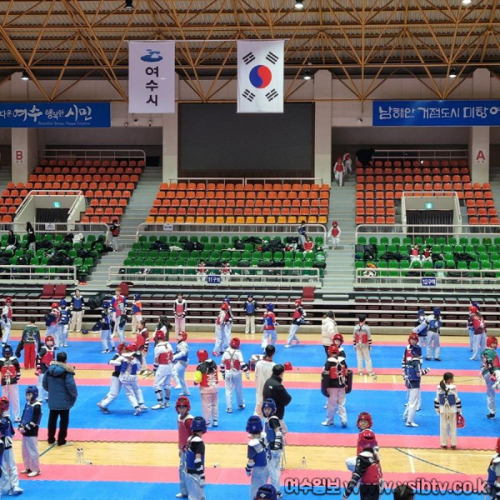 [크기변환]3-1 여수시, 전국 우수학교 초청 스토브리그 태권도 대회 개최.jpg