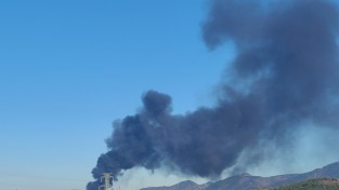 여수국가산단 화학공장 폭발 화재사고...3명 사망